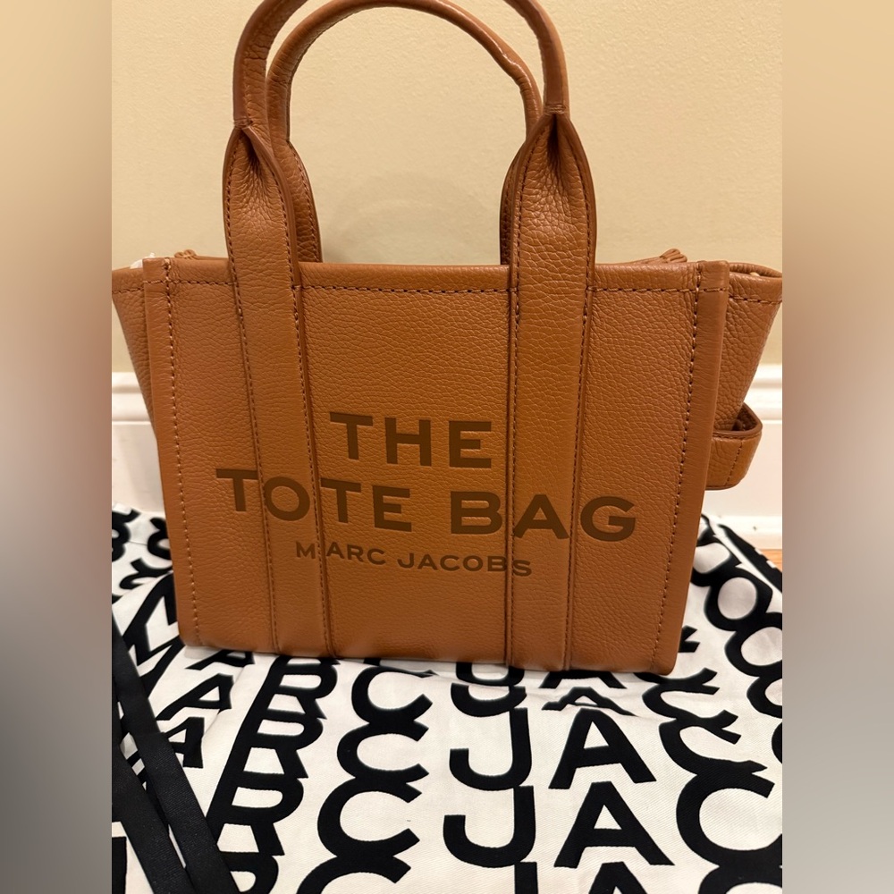 NWT Marc Jacobs Tan Leather Tote Bag - Argan Oil